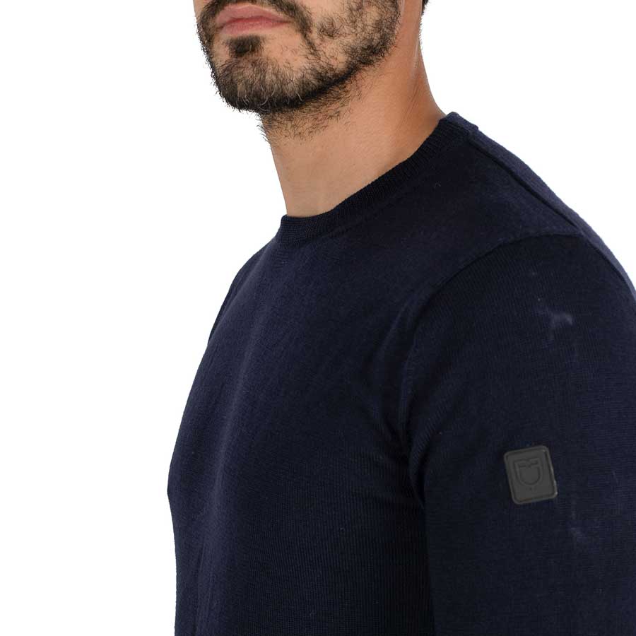 maglioncino-uomo-equestro-dettaglio maglioncino-uomo-equestro-dettaglio