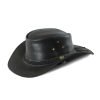 Cappello-in-pelle-modello-braid